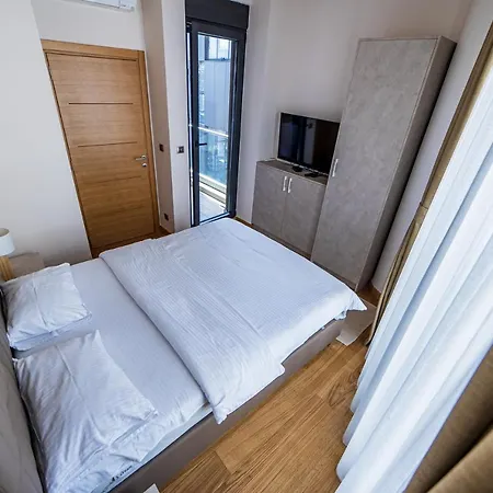 Elite Διαμέρισμα Ποντγορίτσα